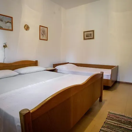 Apartment Radmila Family Style